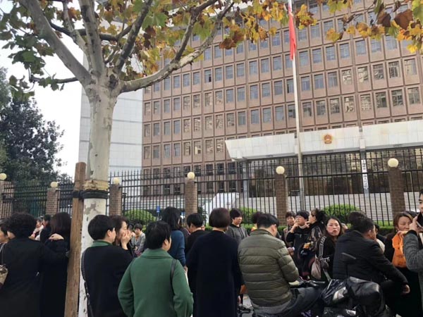 金山刑事律師告知：組織殘疾人兒童乞討罪會受到哪些懲罰？